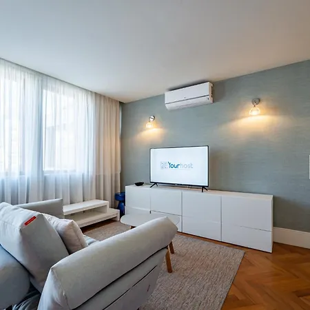 Apartment Chic And Glamorous Downtown With Terrace-f *